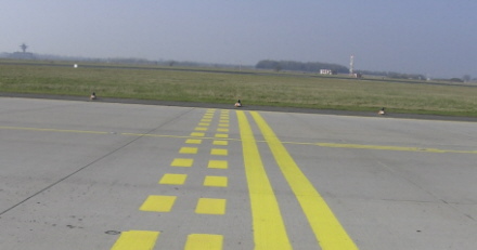 Bremen Taxiway Holding Position